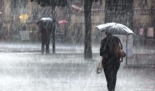 Meteoroloji İstanbul için saat verdi