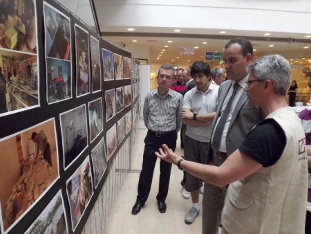 Afrika’ya Giden Gönüllü Doktorlar Çorlu’da Fotoğraf Sergisi Açtı