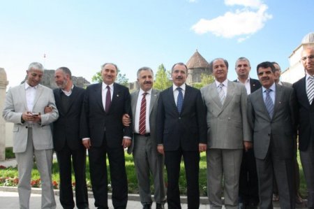 Bakan Dinçer, Bölgesel Halk Eğitim Fuarının Açılışını Yaptı