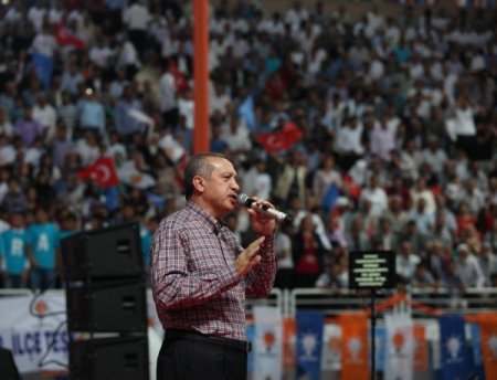 Başbakan Erdoğan: Terörden Medet Umanlar Kürt Kardeşlerimi Temsil Edemez (2)
