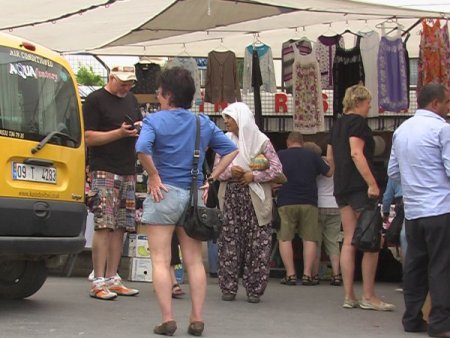 Dilenci Ve Falcılar Da 'Tatile' Çıktı