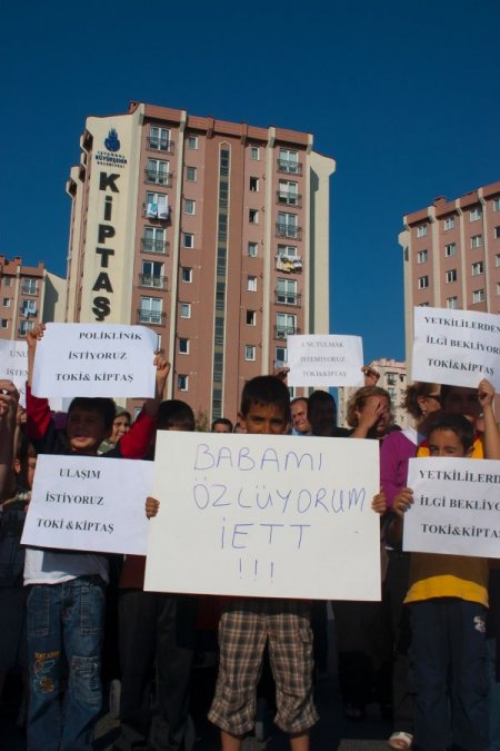 Hadımköy Toki Ve Kiptaş’ta Oturanlar ‘sağlık’ İçin Eylem Yaptı