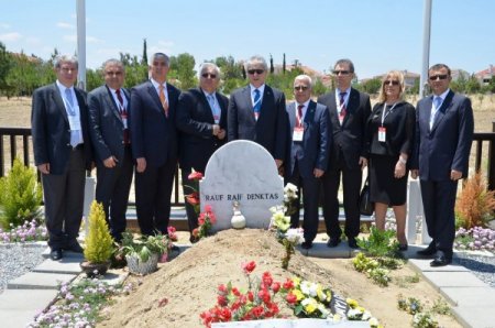 İzmirli İşadamları Kıbrıs’a Çıkarma Yaptı