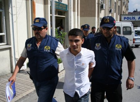 Karşısında Terör Polisini Gören Kck'lı: Biraz Daha Uyusaydım
