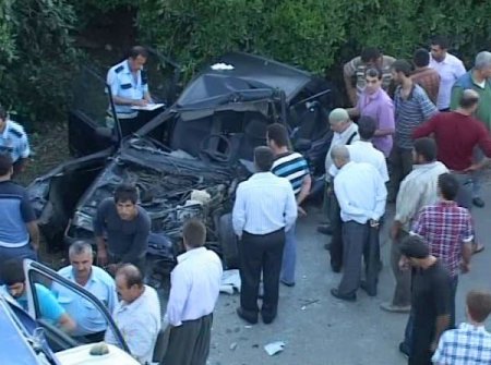 Mersin’de Trafik Kazası: 2 Ölü, 2 Yaralı