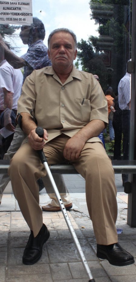 Sigaradan Bacağını Kaybeden Sezen: Çok Pişmanım!