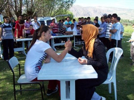 Suşehri Sakinleri 2. Uçurtma Şenliği'nde Eğlendi