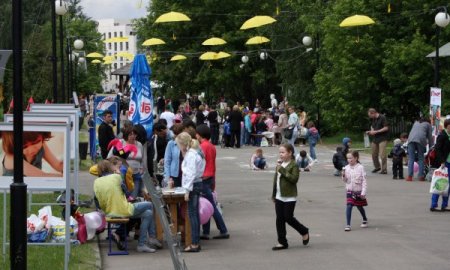 Türk- Rus Kültür Merkezi Kimsesiz Çocukları Sevindirdi
