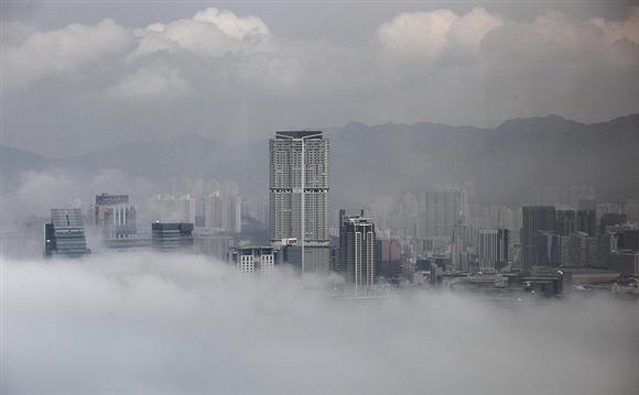 Hong Kongdan sis manzaraları...