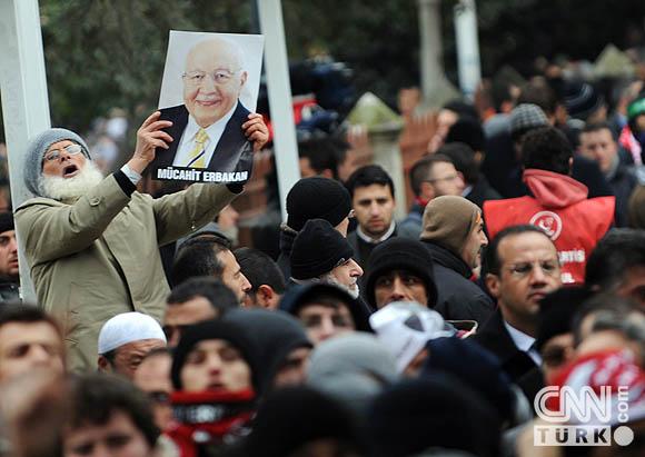 Erbakan son yolculuğuna uğurlandı... 12