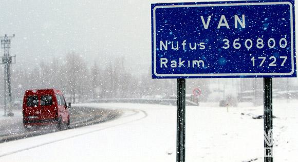 Bahar karı yurtta ulaşımı aksatıyor! 3