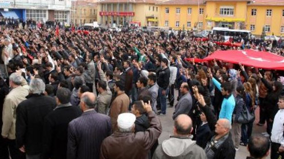 Saldırı sonrası Türkiye ayağa kalktı  24