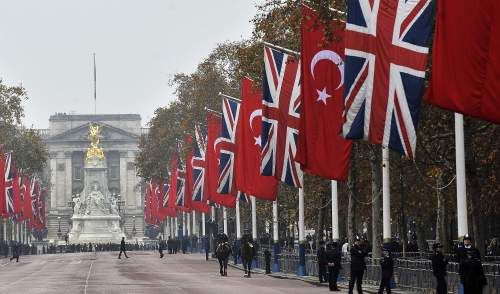 Cumhurbaşkanı Gül İngilterede  24