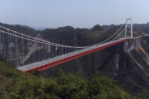 Dünyanın En Yüksek Asma Köprüsü 11