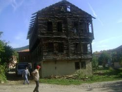 180 Yıllık Rüştiye Mektebi Restore Edilerek Turizme Kazandırılacak