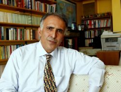 Emekli Yarbay Özbekin cenazesi toprağa verildi