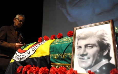 EKREM BORAYA SON VEDA