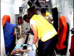 Edremitte Trafik Kazası: Bir Ölü, Bir Yaralı