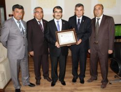 Yozgatlı Dernekler Federasyonundan Rektör Uçar’a Ziyaret