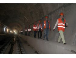 İnşaat Mühendisleri Asrın Projesini Gezdi