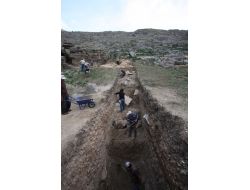 Anavarza Antik Kentinde Arkeolojik Kazılara Ara Verildi