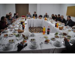 Yozgat’ta Gazeteciler Akşam Yemeğinde Bir Araya Geldi