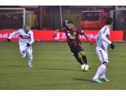 Eskişehirspor: 2– Mersin İdman Yurdu: 0 (İlk Yarı)
