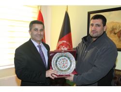 Afgan-Türk Okullarına Kabil Bölge Nişanı Verildi