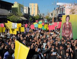 Viranşehir Belediye Başkanının Tutuklanmasını Protesto Ettiler