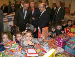 Trabzon’da Kitap Zamanı Fuarı Başladı