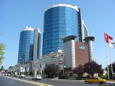 Akmerkez otel oluyor!!