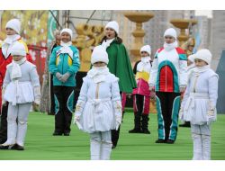 Kazakistanda Nevruz Kutlaması Coşkuyla Başladı