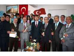 Öğrenciler Cezaevinde Kutlu Doğum Etkinliği Düzenledi