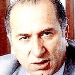 Cinerde fırtına öncesi..