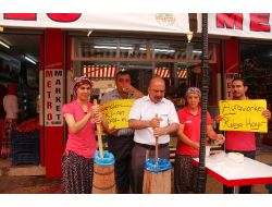 Alkole Hayır Ayrana Evet Dedi, Bedava Ayran Dağıttı