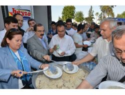 Vali Coş, İmam Hatip Lisesi Mezunlarının Pilav Gününe Katıldı