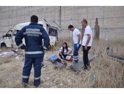 Lastiği Patlayan Minübüs Köprüden Uçtu 7 Tarım İşçisi Öldü