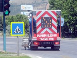 Balıkesirde Şehiriçi Trafik Çizgileri Yenileniyor