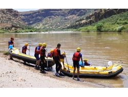 Vali Özkan, Muş’un Rafting Ekibini Ağırladı