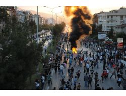 Samsun’da Taksim Protestosu Çatışmaya Dönüştü: 100 Gözaltı