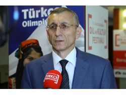 Türkologlar, Türkçe Olimpiyatları’nın Geleceğini Tartıştı