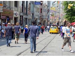 Taksim Meydanında Basın Mensuplarına Kimlik Kontrolü