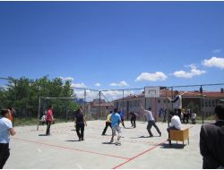 Eflani Milli Eğitim Bahar Voleybol Turnuvası Başladı