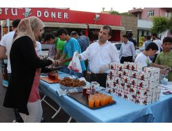 Semerkand Vakfı, 10 Bin Adet Kandil Simiti Dağıttı