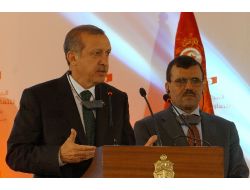 Erdoğan, Tunuslu Mevkidaşıyla Ortak Basın Toplantısı Düzenledi