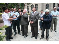 Görme Engelliler Protestocuları Protesto Etti