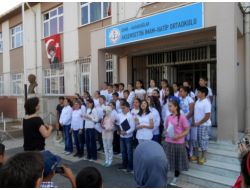 İmam Hatip Ortaokuluna İlk Günden Kayıt İçin Rekor Müracaat