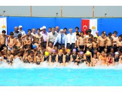 Adana Büyükşehir Belediyesinin Yüzme Kursları Pazartesi Başlıyor