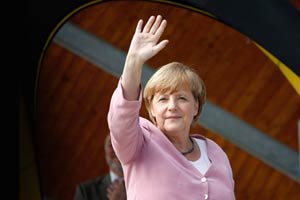 Merkelden dinleme açıklaması