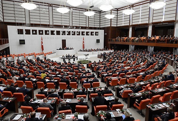 Irak-Suriye tezkeresi Meclise sevk edildi